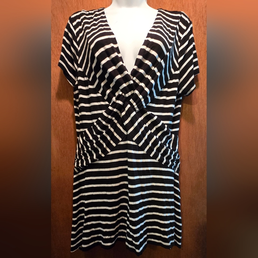 Cable & Gauge Black & White Striped Tunic SzL - Picture 2 of 7